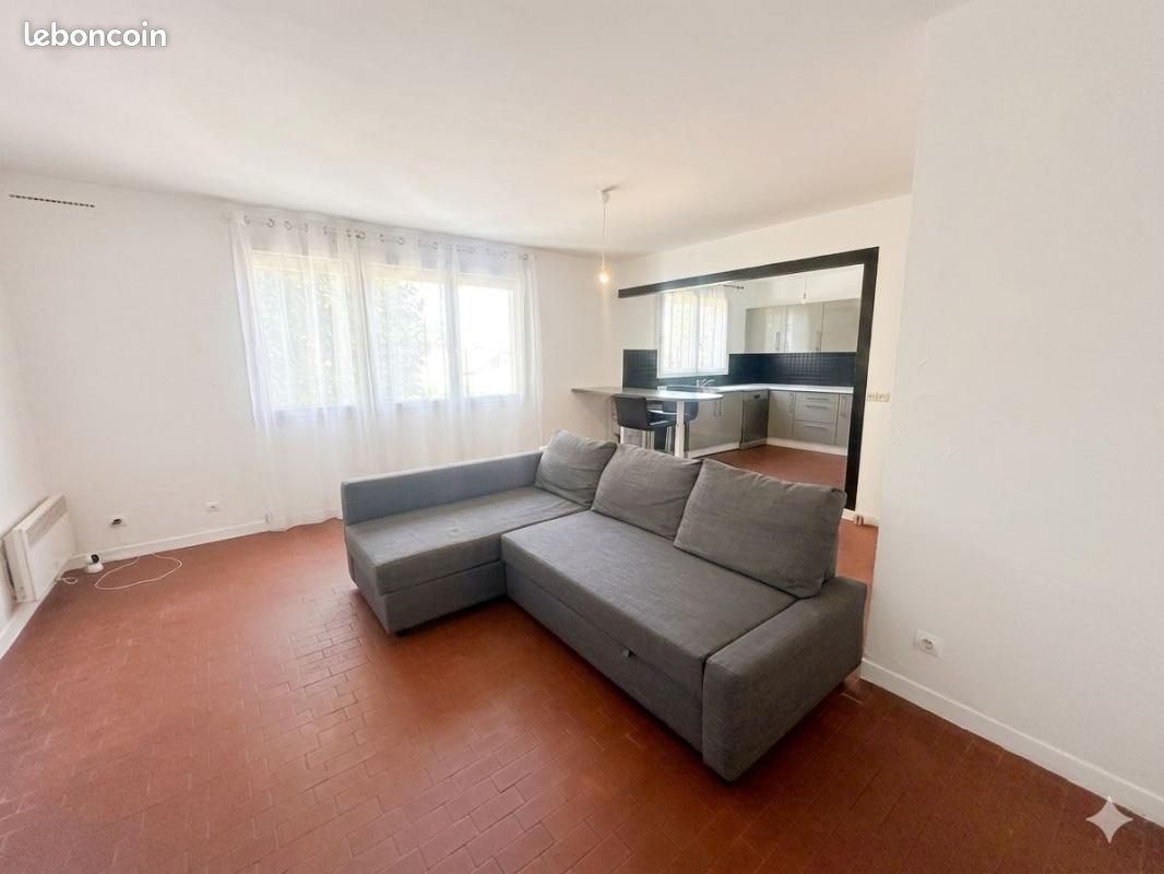 Appartement 2 pièces 54 m² · à Ris-Orangis · 54 m² · 129 900 €
