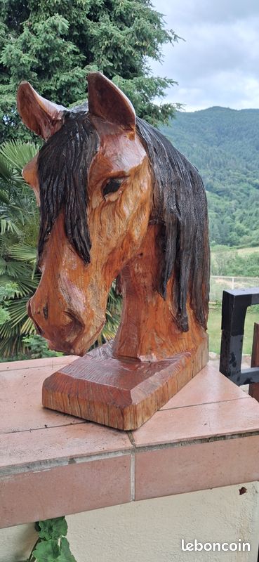 Statue cheval bois : le classement des meilleurs de février 2026