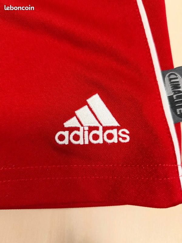 Short De Sport Adidas Climalite Vintage Rouge Bandes Blanches Taille enfant 14 Ans Logo brodé Blanc (image 3)