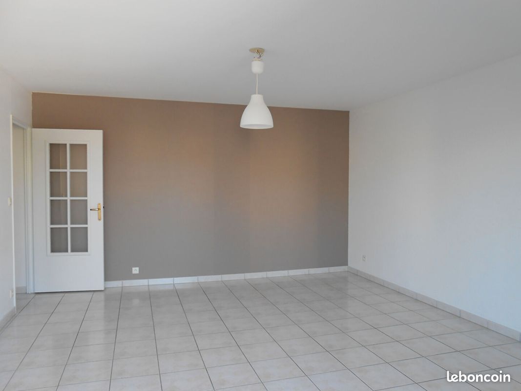 Appartement 2 pièces 43 m² · à Caen · 43 m² · 610 €