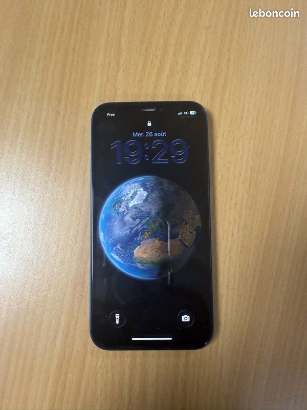 IPhone 12 Bleu 64 Go (image 1)