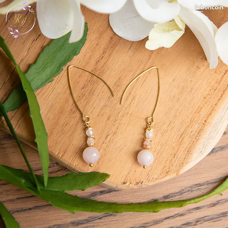 Boucles D'oreilles Dormeuses En Acier Inoxydable Doré Avec Zircon Rose - Neuves