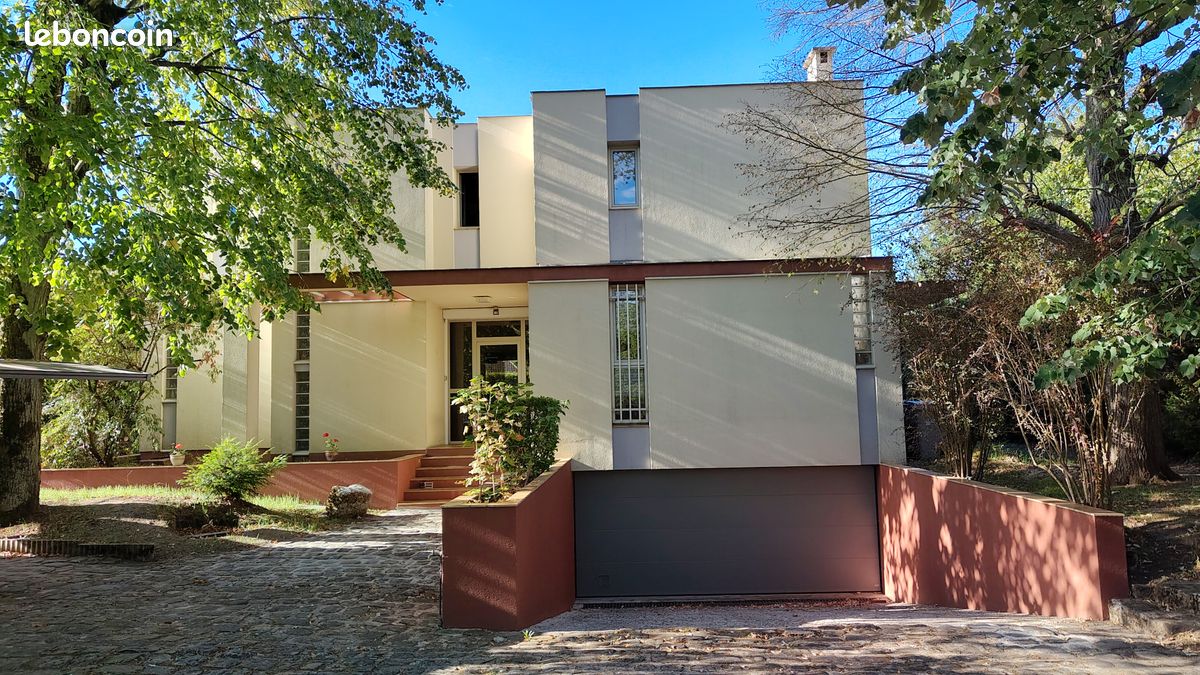Maison 7 pièces 230 m² · à Meaux · 230 m² · 695 000 €