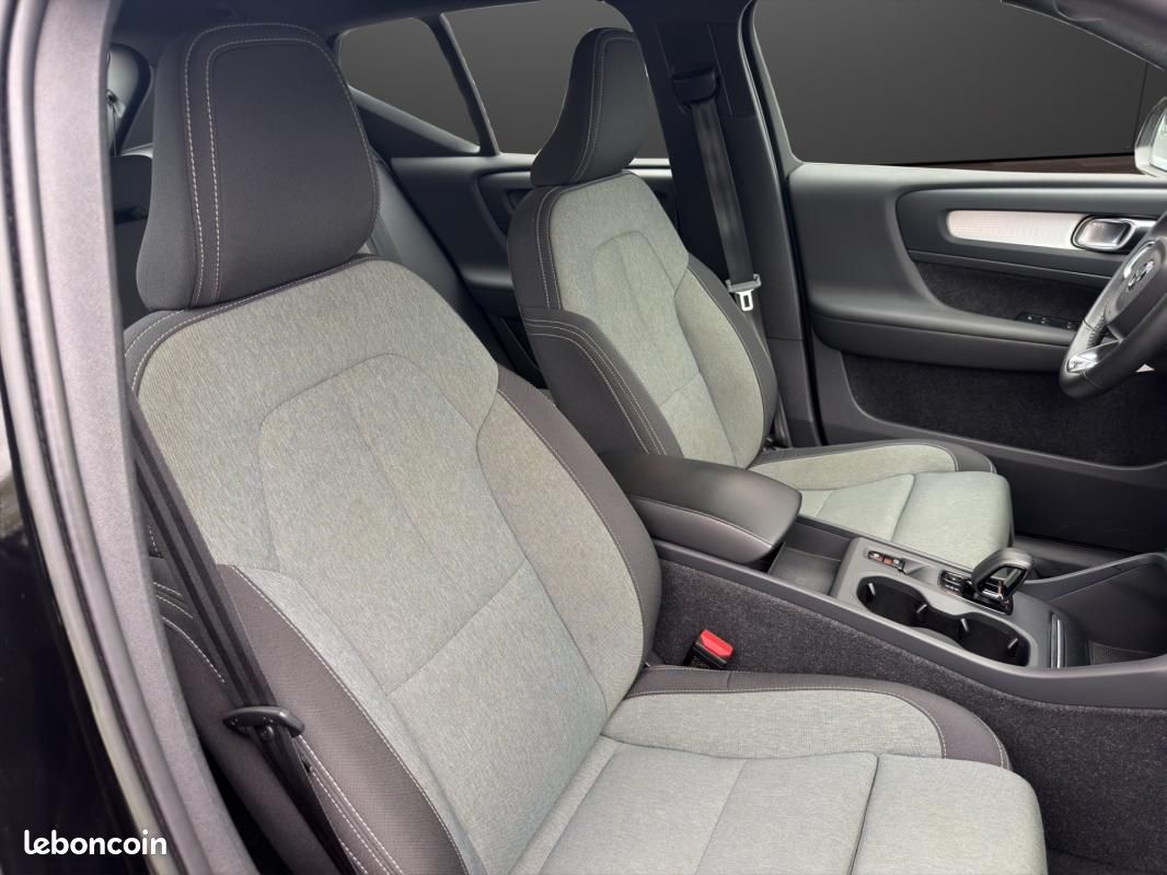 Volvo XC40 T4 Recharge 129+82 ch DCT7 Start (image 11)