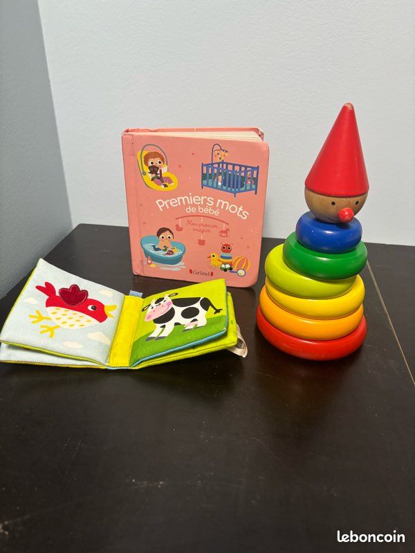 Lot jouets premier âge (image 1)