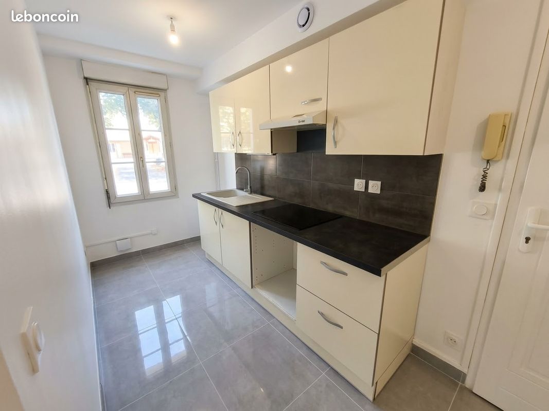 Appartement 2 pièces 50 m² · à Mâcon · 50 m² · 550 €/mois