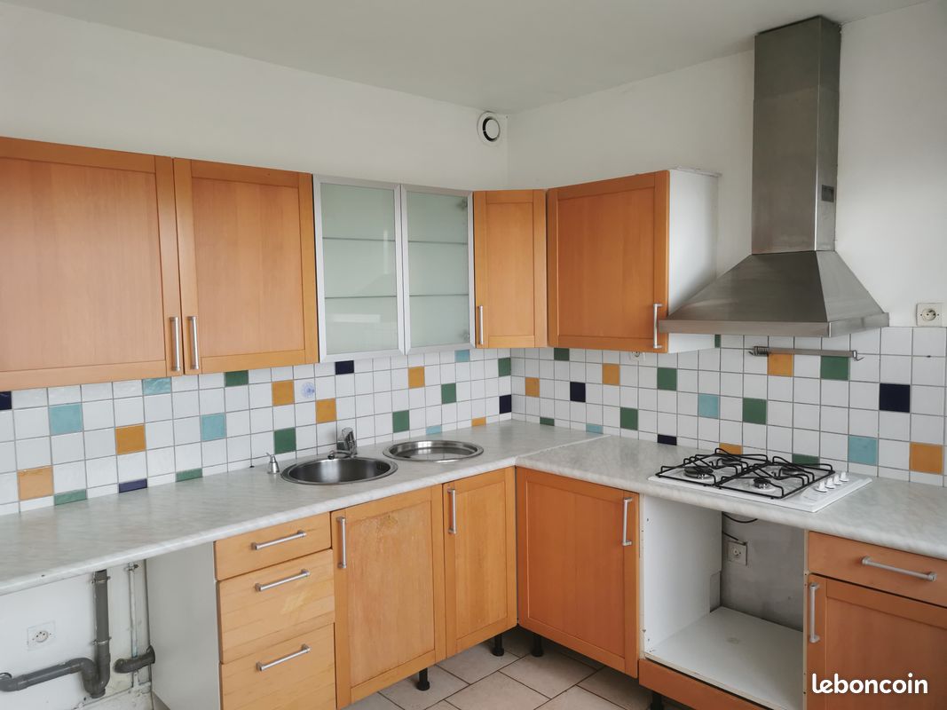 Appartement 4 pièces 95 m² · à Isbergues · 95 m² · 546 €/mois