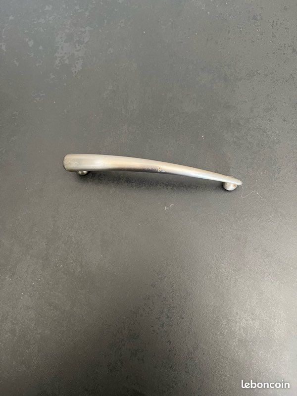 Lot de 9 poignées de porte de placard (image 2)