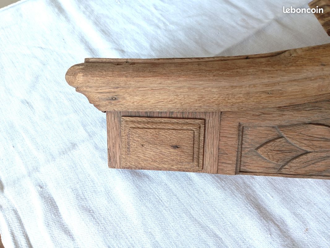 Fronton De Porte Style Géorgien Sculpté En Résine - Décor Traditionnel Fait Main