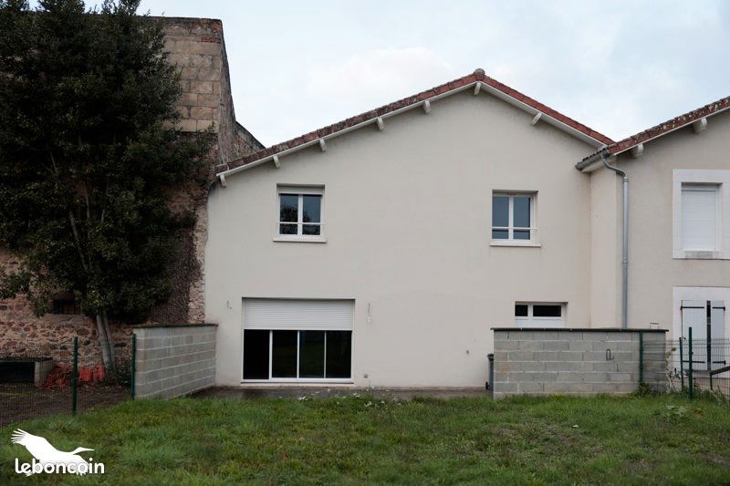 Maison 5 pièces 105 m² · à Chabanais · 105 m² · 159 000 €
