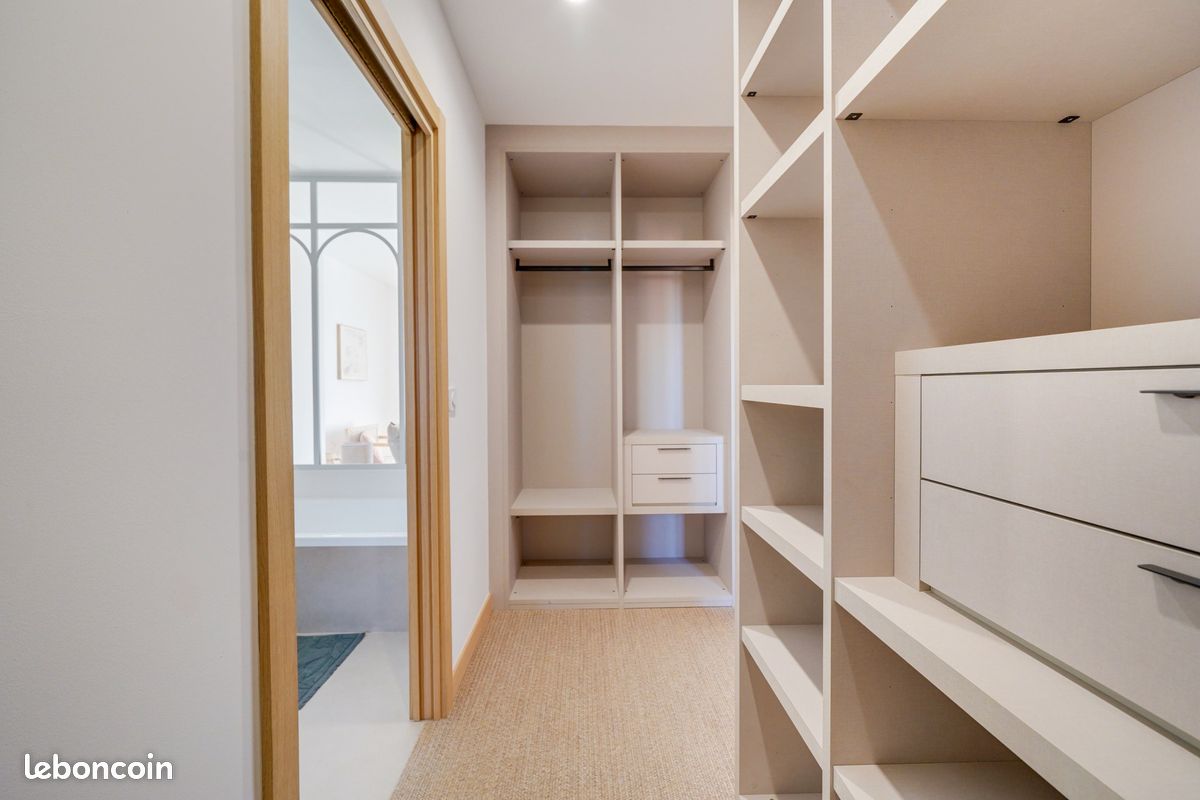 Propriété 9 pièces 330 m² (image 11)