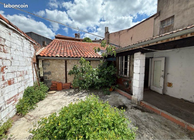 Immeuble 6 pièces 150 m² · à Agen · 150 m² · 150 000 €