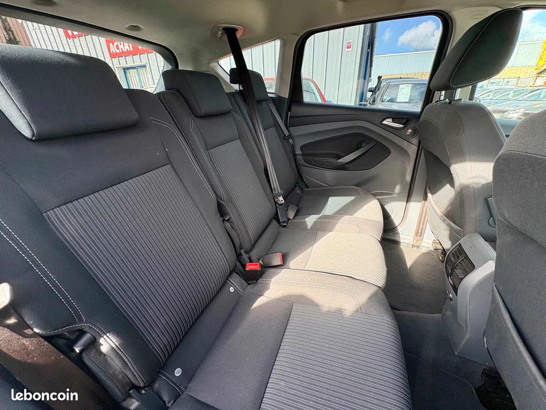 Ford c-max (image 9)
