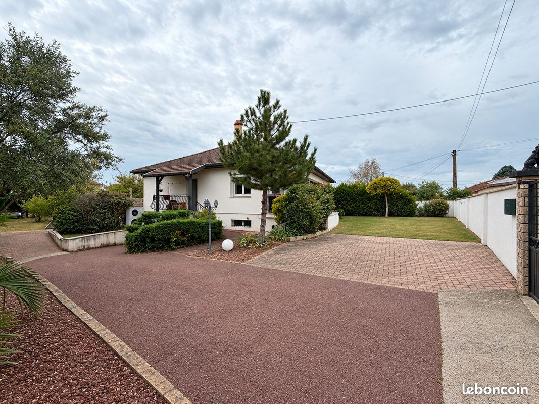 Maison 6 pièces 135 m² · à Chavanoz · 135 m² · 395 000 €