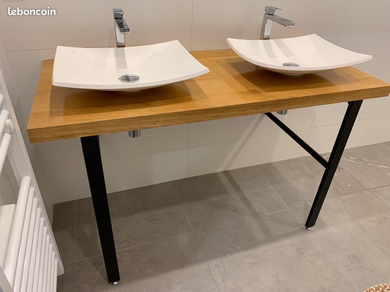 Meuble de salle de bain (image 1)