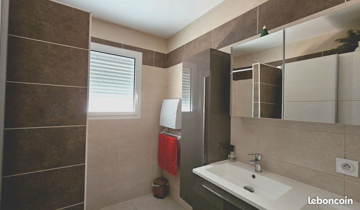 Villa 6 pièces 196 m² (image 16)