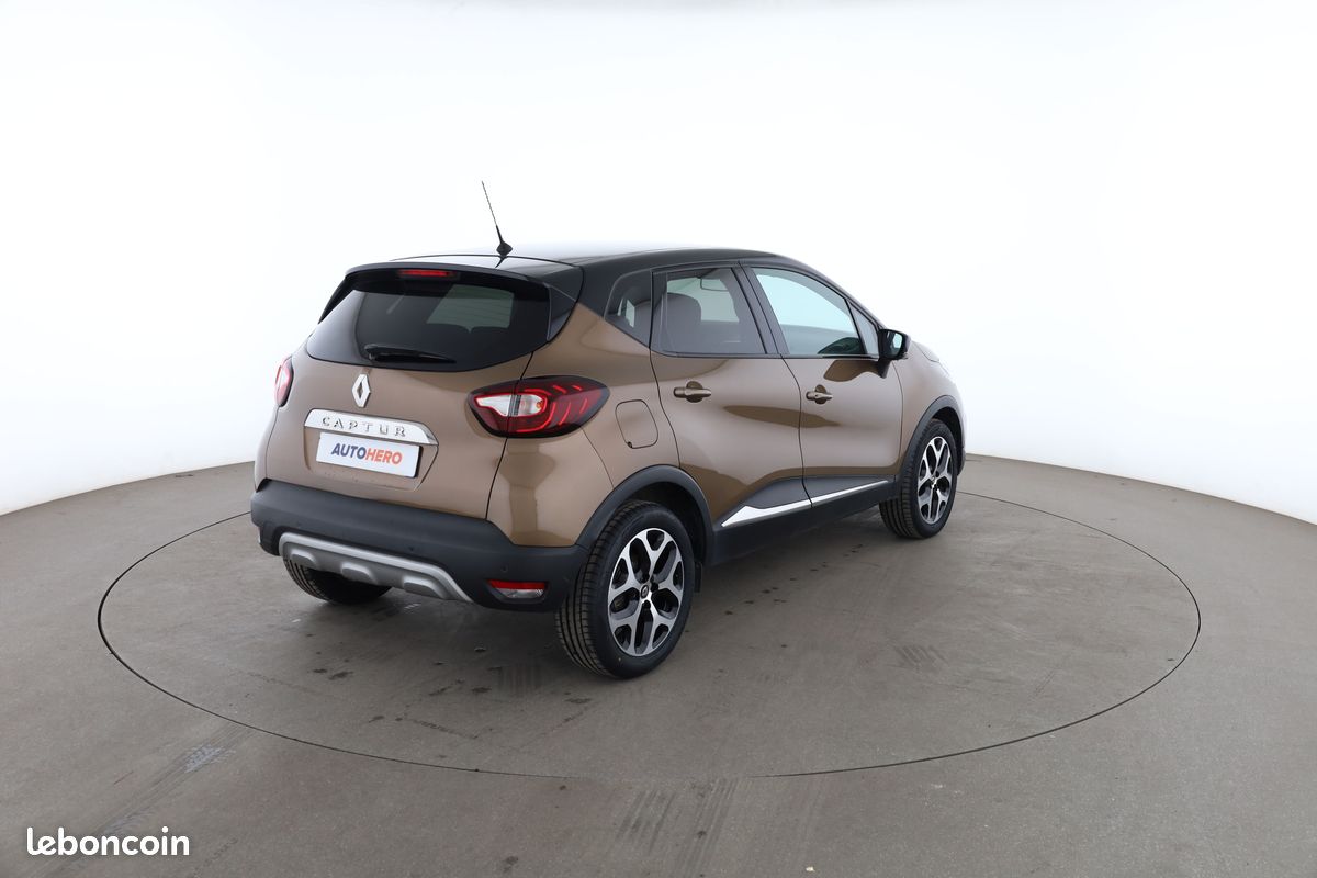 Renault Captur 1.5 dCi Energy Intens 90 ch (image 3)