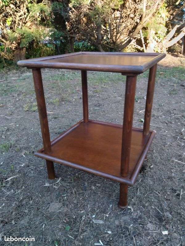 Table basse en bois (image 1)