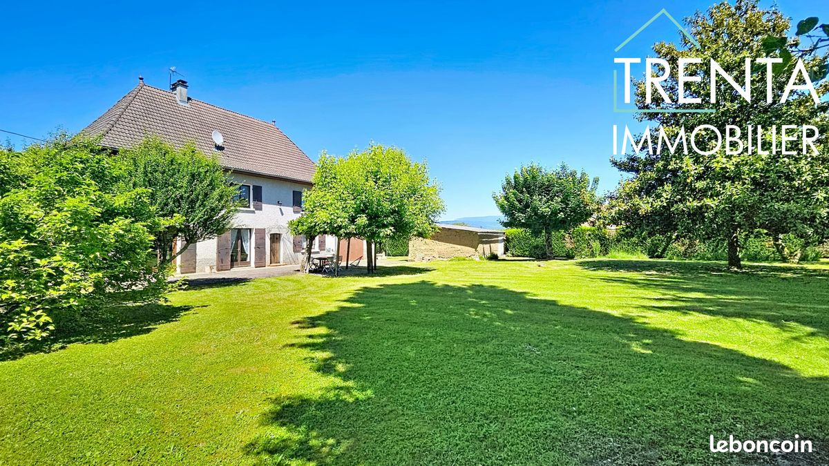 Maison 6 pièces 151 m² · à Chimilin · 151 m² · 235 000 €