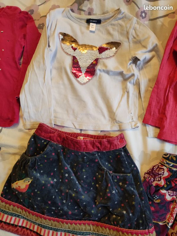 Lot 3 jupes dpam et 3 t-shirts fille 3 ans (image 3)