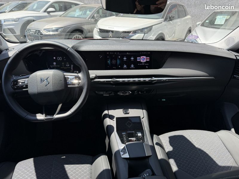 Ds DS 4 ESSENCE 130CH PERFORMANCE LINE AUTOMATIQUE (image 10)