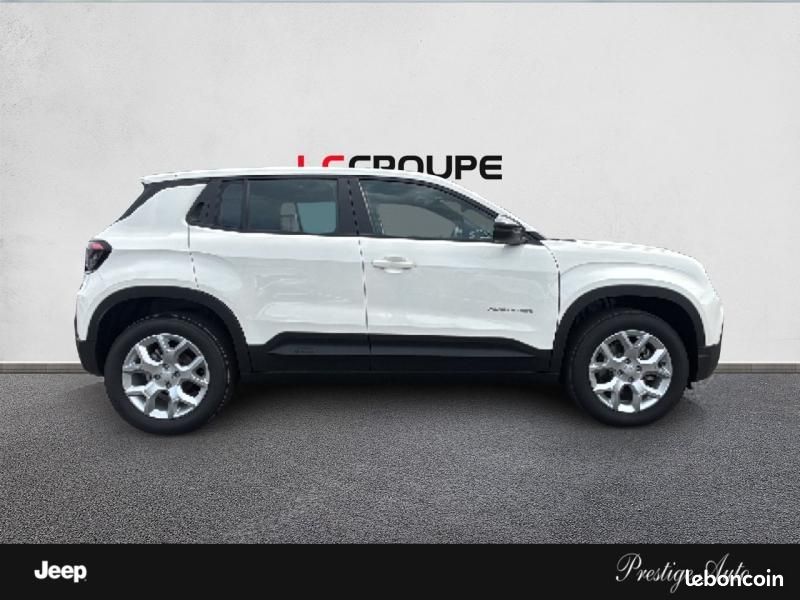 Jeep Avenger 1.2 Turbo T3 110ch MHEV Altitude BVR6 eHybrid (image 4)