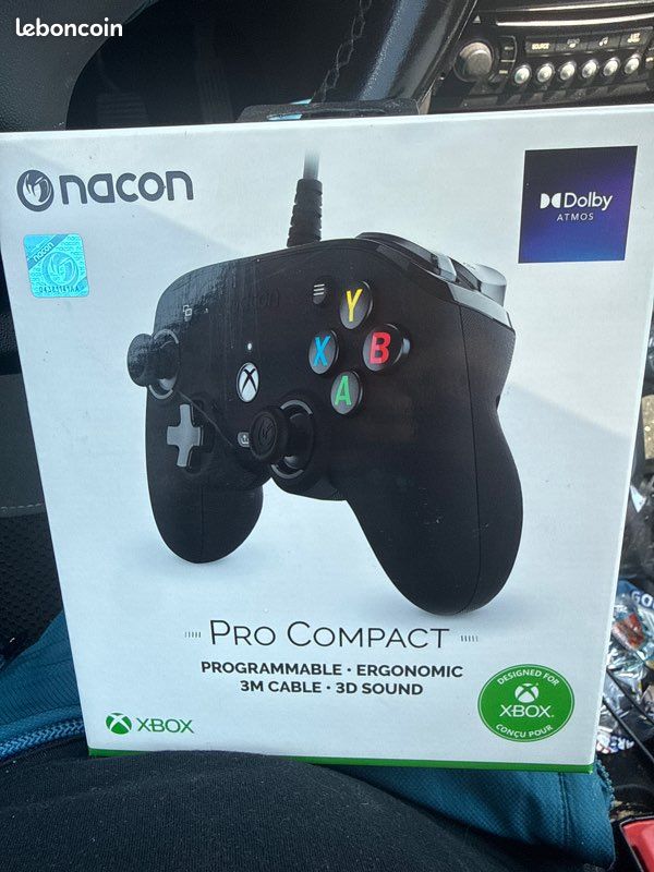 Manette Xbox Nacon (image 1)