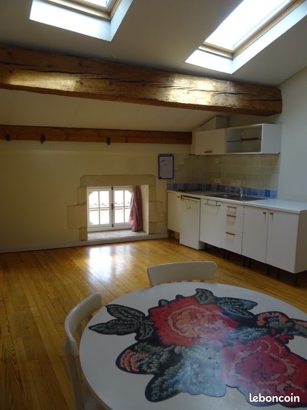 Appartement 2 pièces 35 m² · à Arles · 35 m² · 560 €