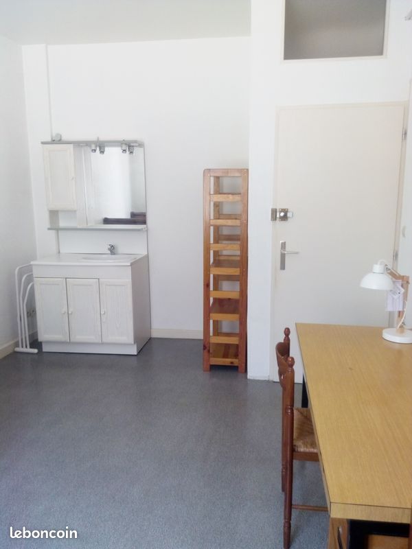 Appartement 3 pièces 35 m² · à Dijon · 35 m² · 380 €