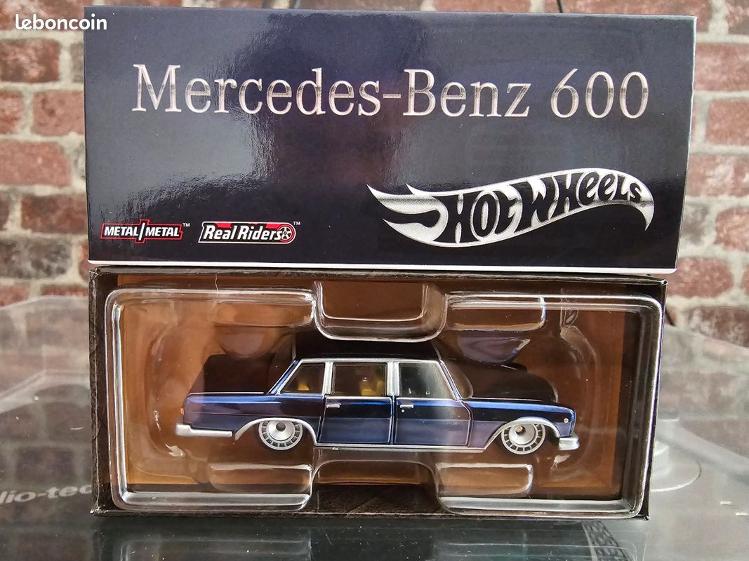 Hot Wheels 1964 Mercedes-Benz 600
RLC 600
RLC Exclusive 1964 Mercedes-BenzHot Wheels Collectors
RLC Exclusive 1964 Mercedes-Benz 600 600Hot Wheels Collectors
RLC Exclusive 1964 Mercedes-Benz 600 (image 1)