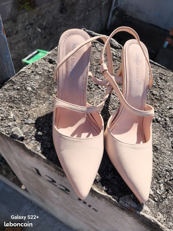 Chaussure a talon (image 2)