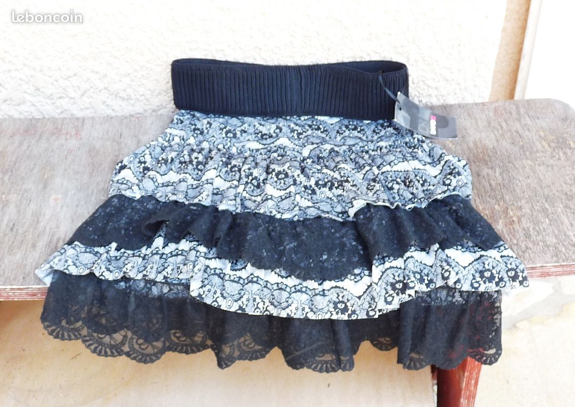 Dentelle Jupe Volant Noir Jupe Gothique Noire En Dentelle à