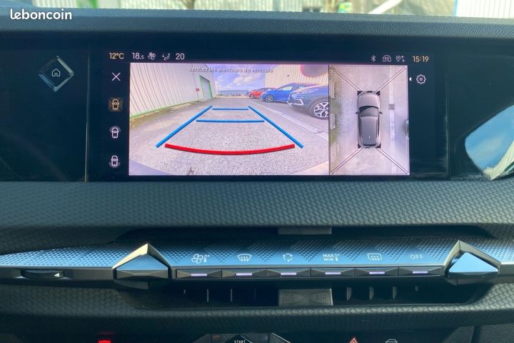 DS DS 4 1.5 BLUEHDI 130 EAT8 Cross Rivoli Toit ouvrant Affichage tête haute Carplay Garantie 12 mois (image 16)