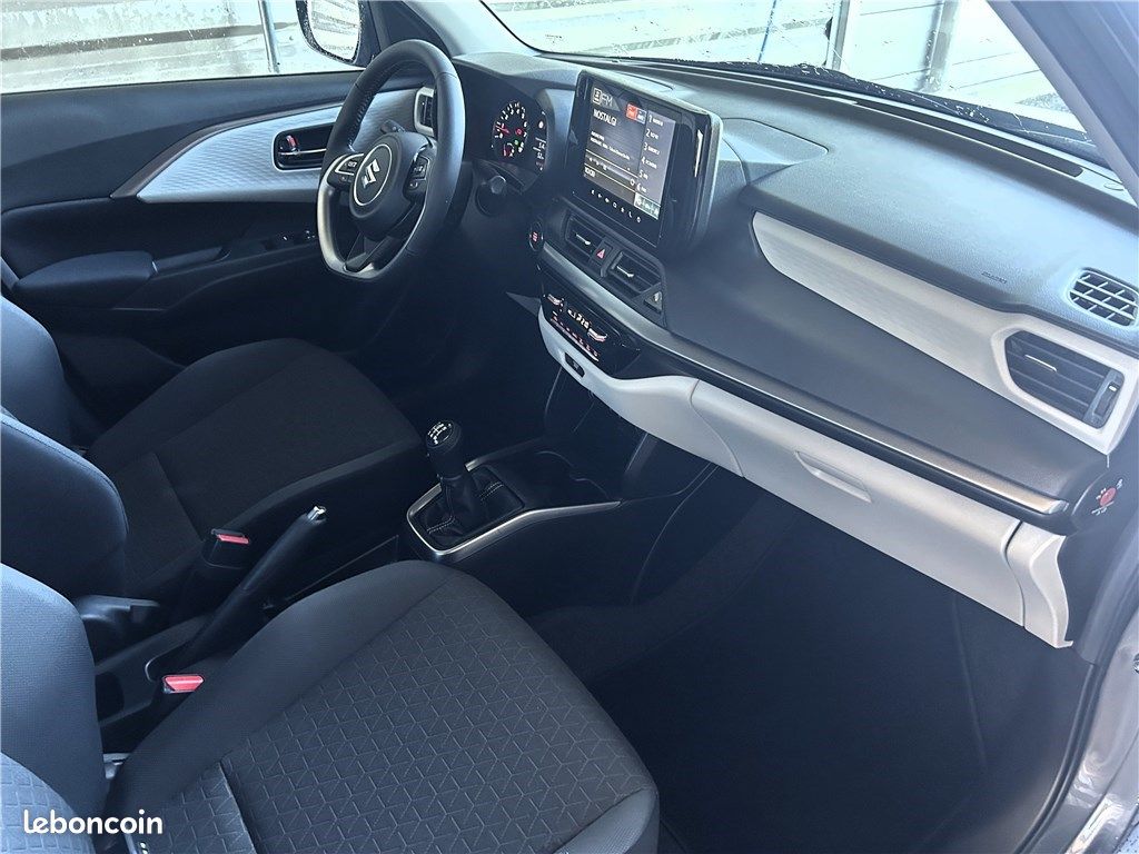 Suzuki Swift IV 1.2 DUALJET HYBRID Pack (image 6)