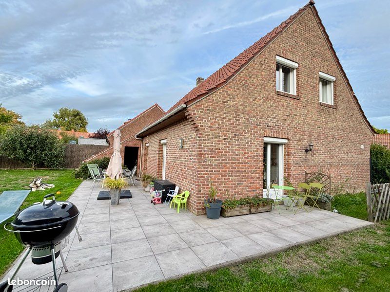 Maison 4 pièces 110 m² · à Avelin · 110 m² · 390 000 €