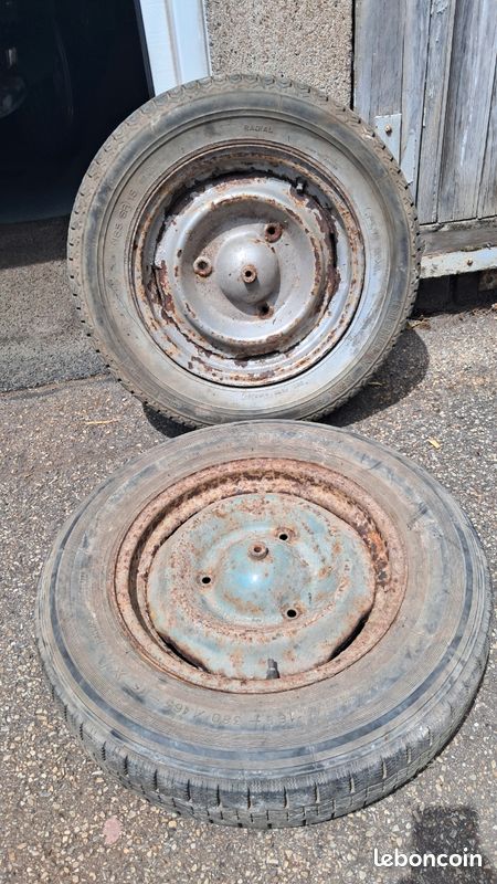 Roues peugeot 403 (image 1)
