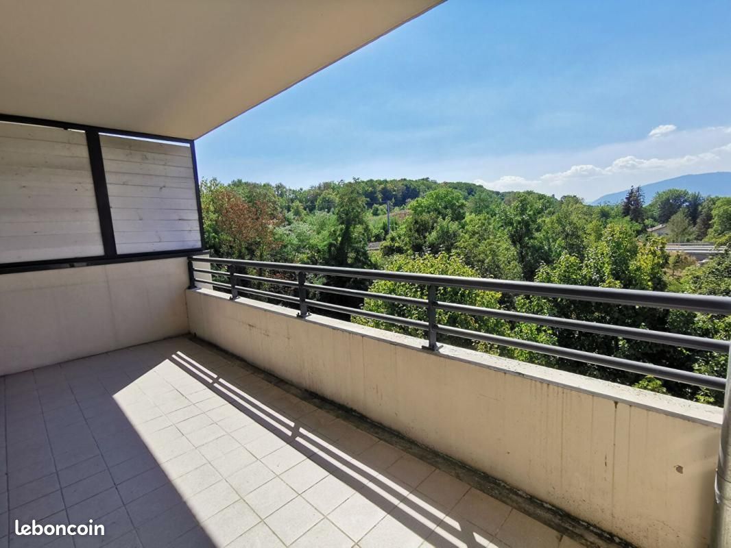 Appartement 2 pièces 47 m² · à Saint-Julien-en-Genevois · 47 m² · 1 050 €/mois