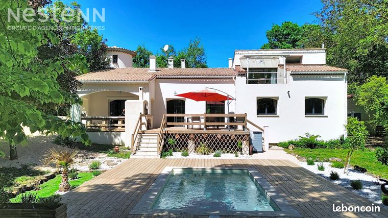 Villa 6 pièces 156 m²