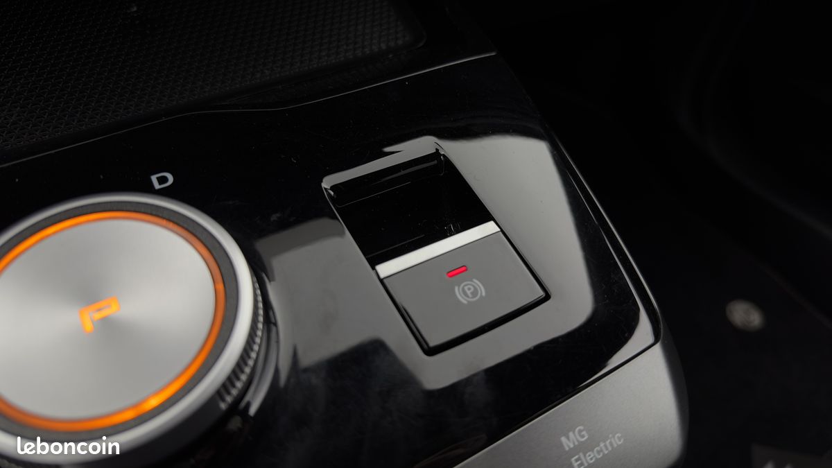 MG MG4 Electric 51kWh - 150 kW 2WD LUXURY (image 27)