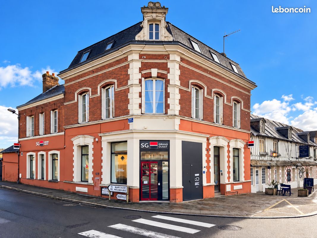 Appartement 3 pièces 80 m² · à Brionne · 79,6 m² · 114 000 €