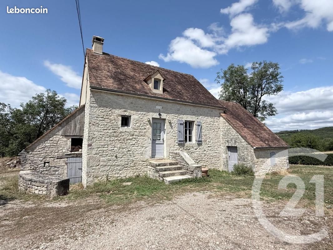 Maison 3 pièces 73 m² · à Séniergues · 73 m² · 153 000 €