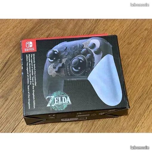 Manette Nintendo Switch Pro - Édition The Legend of Zelda: Tears of the Kingdom - NEUVE (image 1)