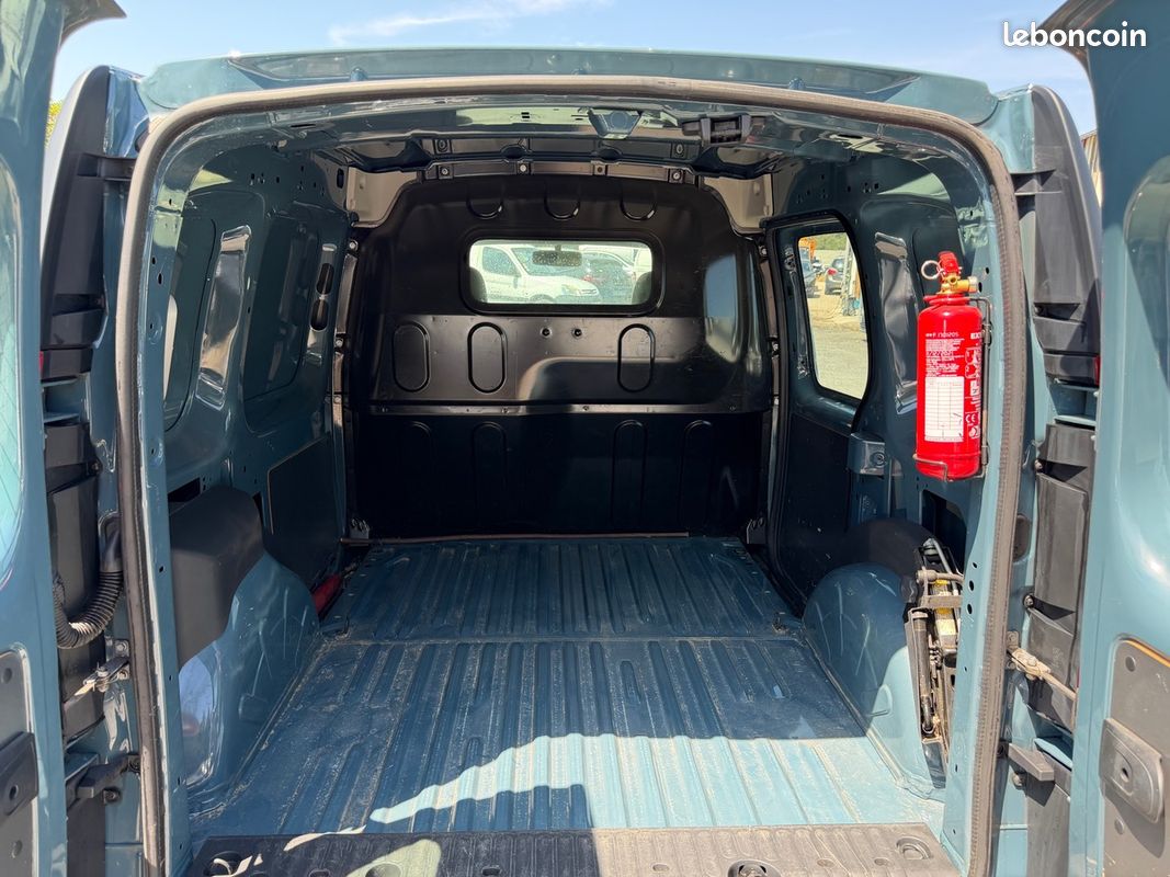 RENAULT Kangoo II 1.5 DCI 85 CV / 1 ERE MAIN / CLIMATISATION / PORTE LATÉRAL (image 3)