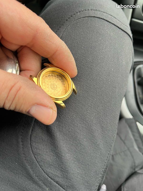 Lot De Boîtiers De Montre En Or Rempli (Gold Filled) - Poids 253 G - Pour Ferraille Ou Pièces