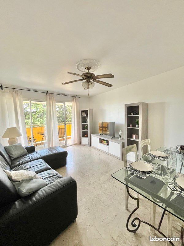 Appartement 2 pièces 51 m² · à Mandelieu-la-Napoule · 51 m² · 246 000 €