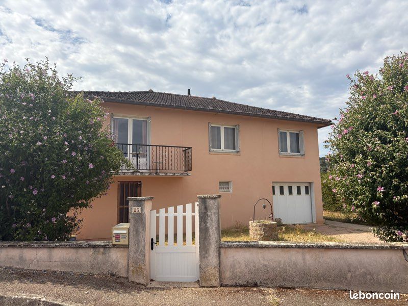 Maison 4 pièces 101 m² · à Tournus · 100,8 m² · 219 000 €