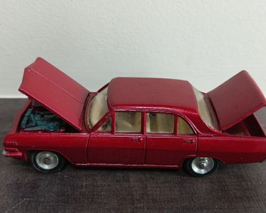 Dinky Toys Opel Admiral réf: 513 avec boîte d'origine