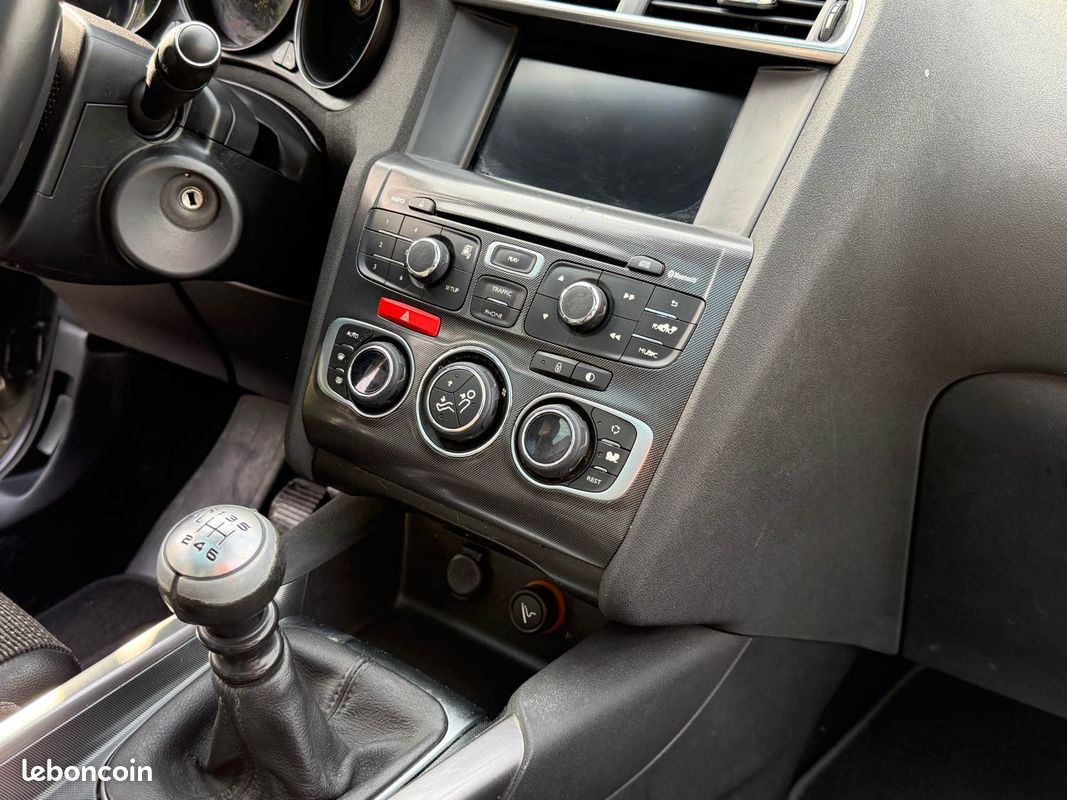 Citroen c4 2.0 hdi 150 exclusive 2013 (image 13)