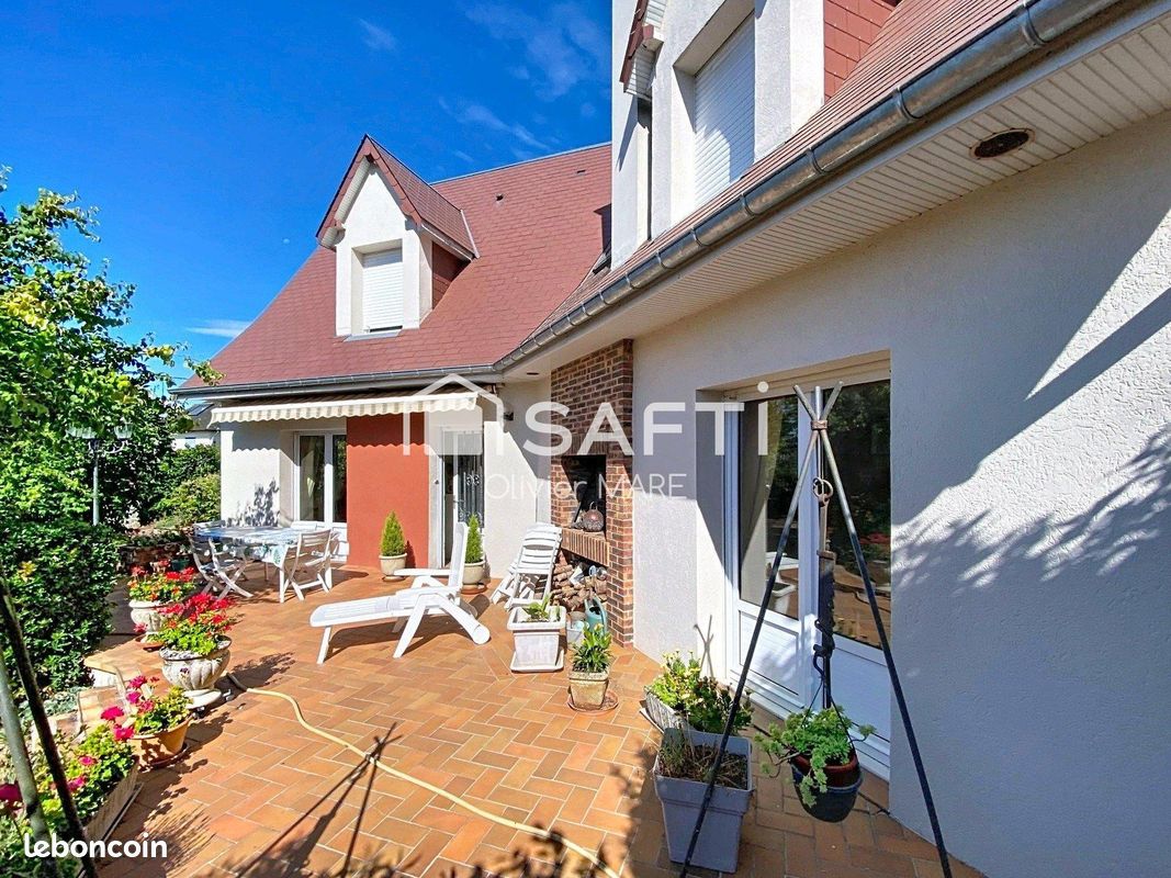 Maison 6 pièces 136 m² · à Flers · 136 m² · 195 000 €