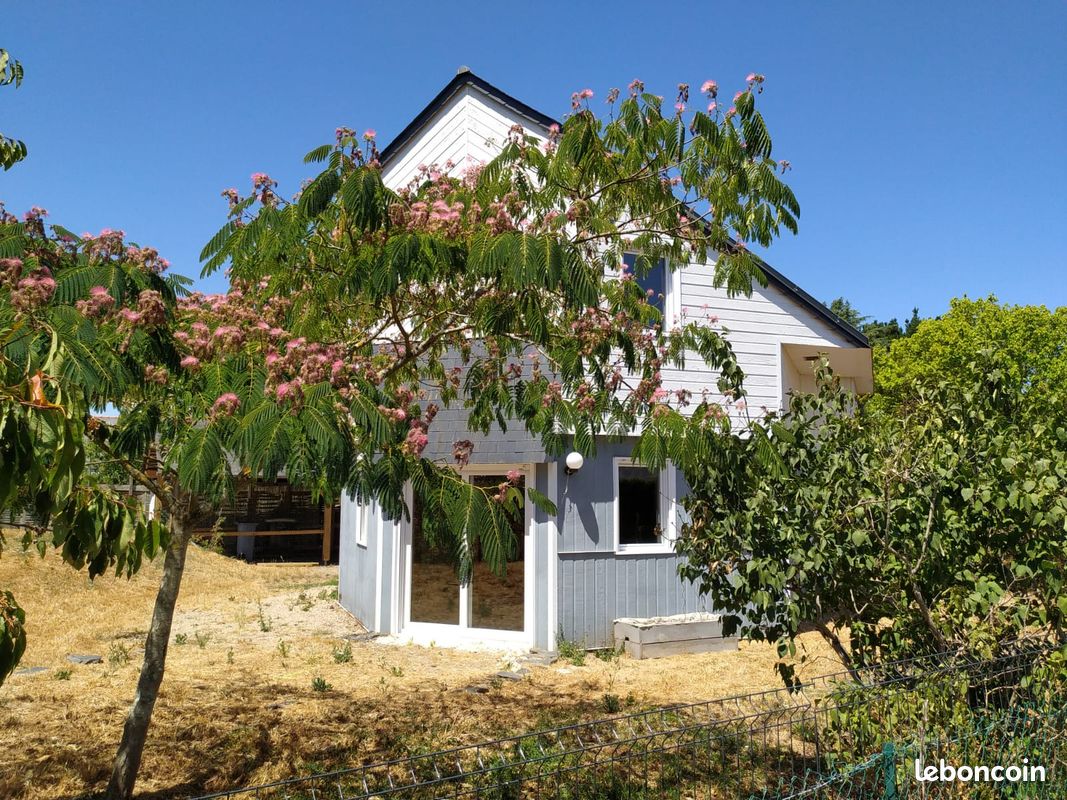 Maison 6 pièces 95 m² · à Écouflant · 95 m² · 220 000 €